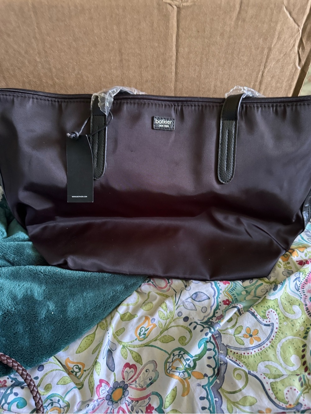 Botkier New York Bond Tote Bag made of black nylon with vegan leather trim